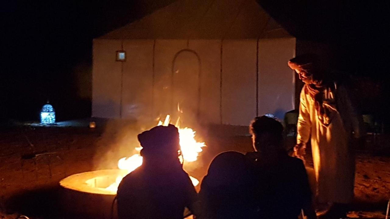Dune Merzouga Camp Extérieur photo